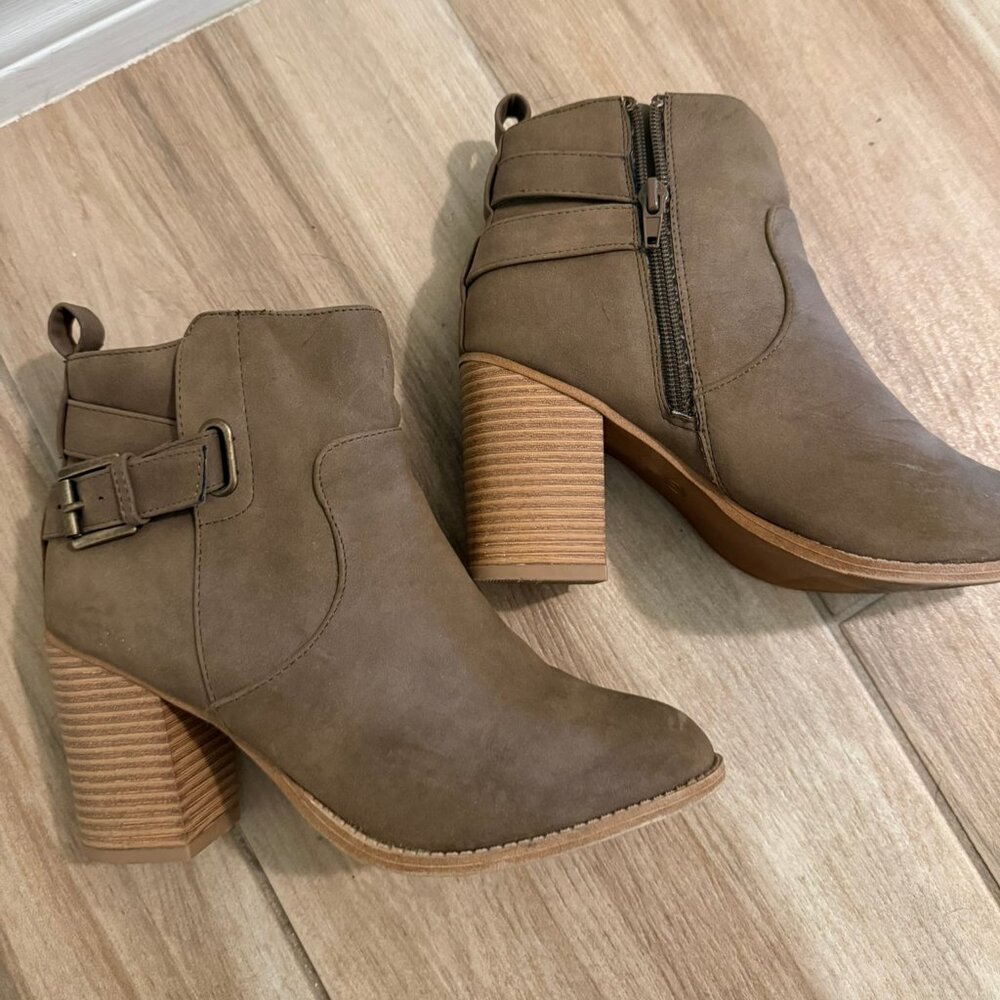 Charlotte Russe Olive Green High-Heeled Boots